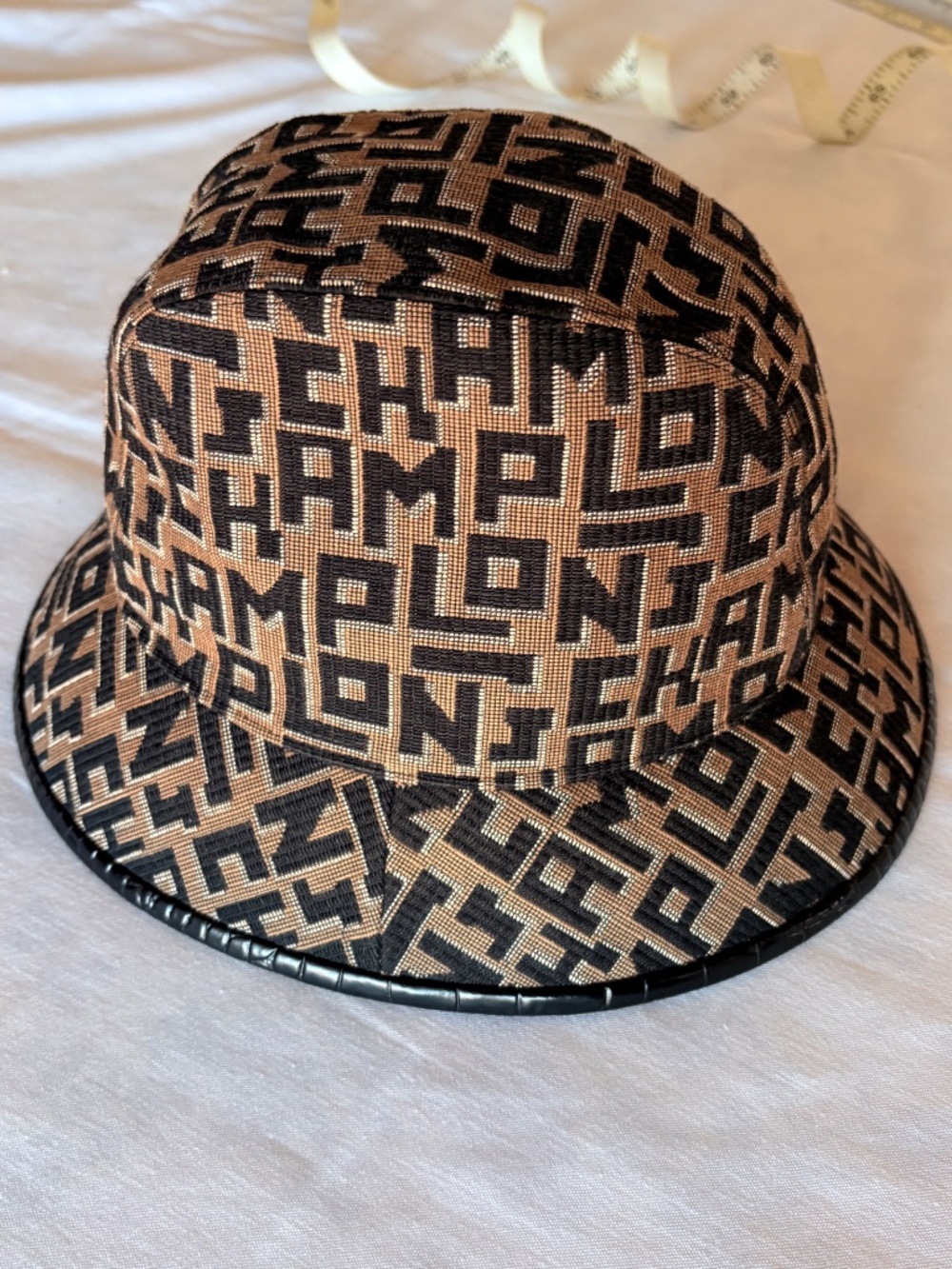 Longchamp hat - Picture 3 of 8